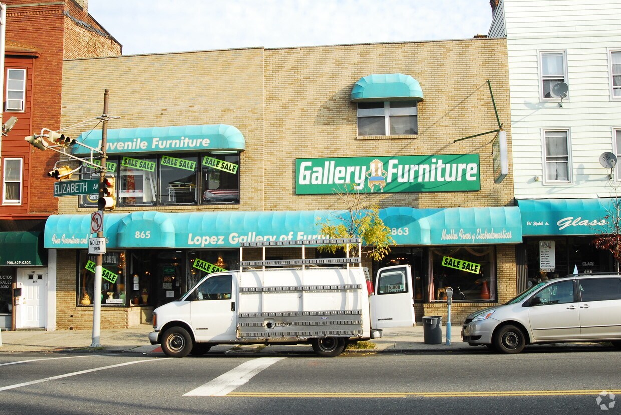 Foto del edificio - 863-865 Elizabeth Ave