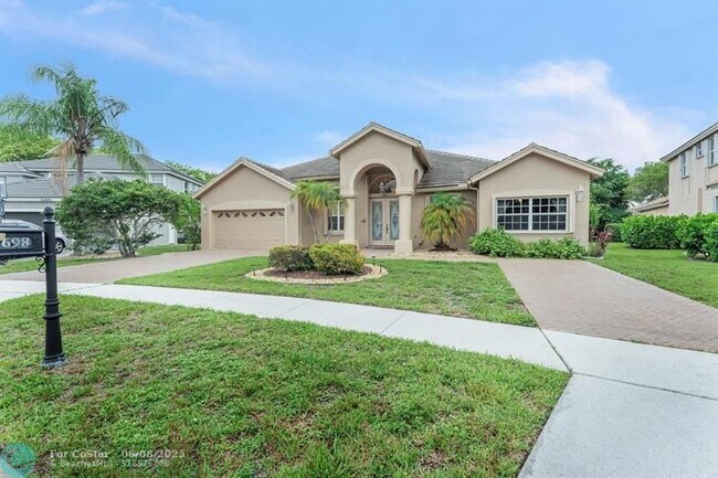 Foto del edificio - 21698 Abington Ct