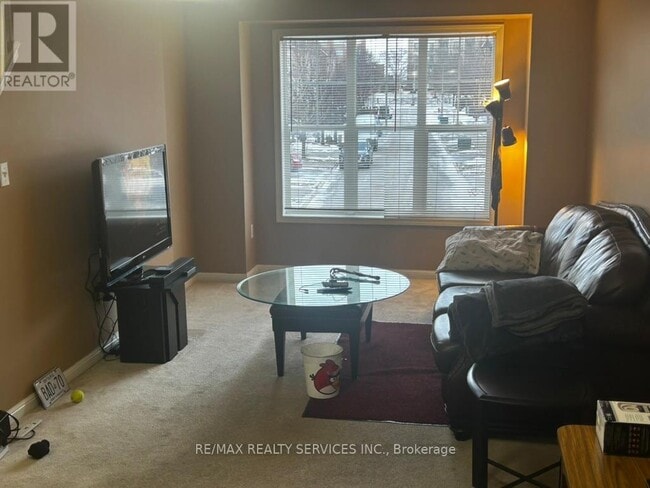 Building Photo - 3086 Stornoway Cir