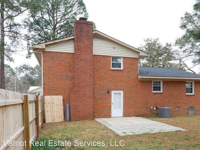 Building Photo - 3 br, 3 bath House - 1602 Diplomat Drive