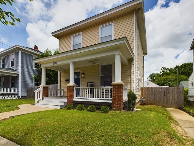 Building Photo - 3313 Cliff Ave