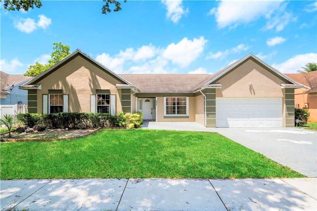 9441 Chelsea Dr, Miramar, FL 33025 House Rental in Miramar, FL