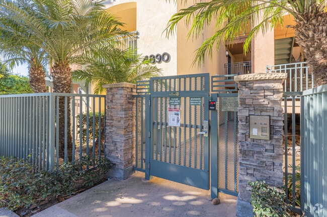 Entrance - Riviera Highlands