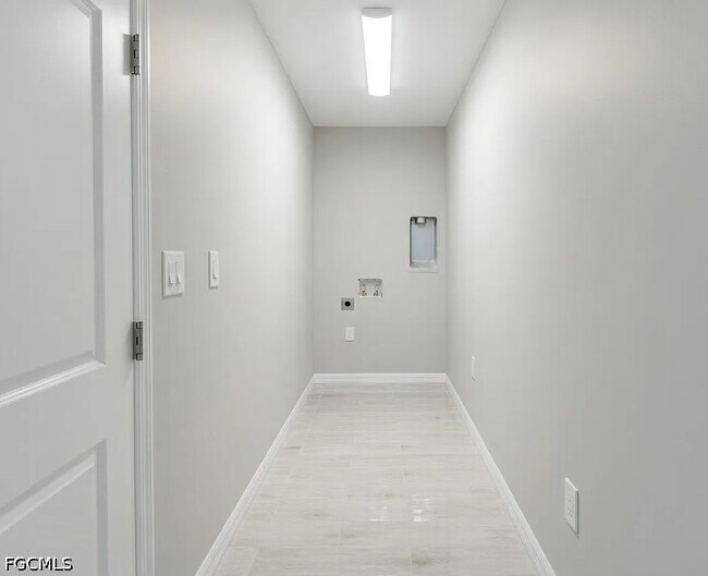 Foto del edificio - 1003 NW 7th Pl