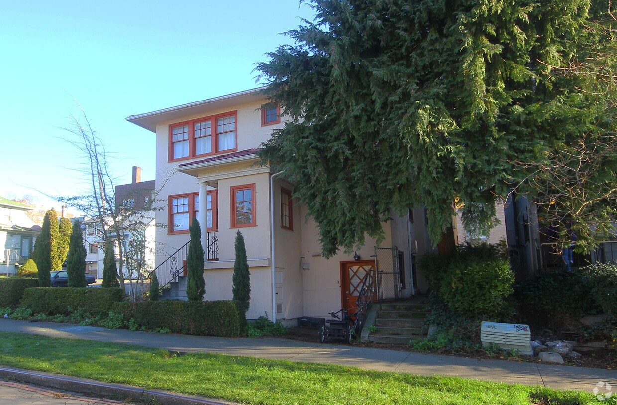 Foto del edificio - Villa Camini