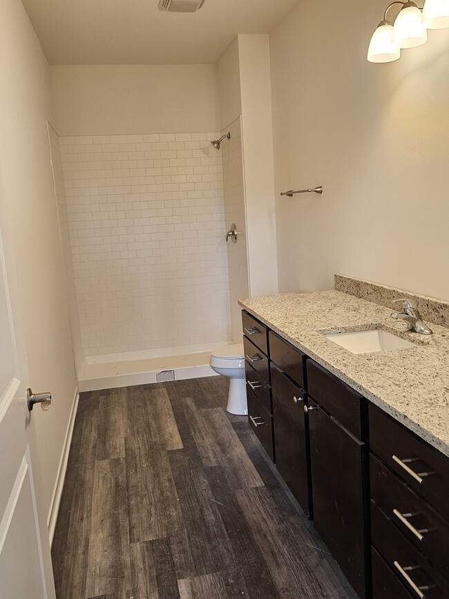 Building Photo - 56 Olympus Dr