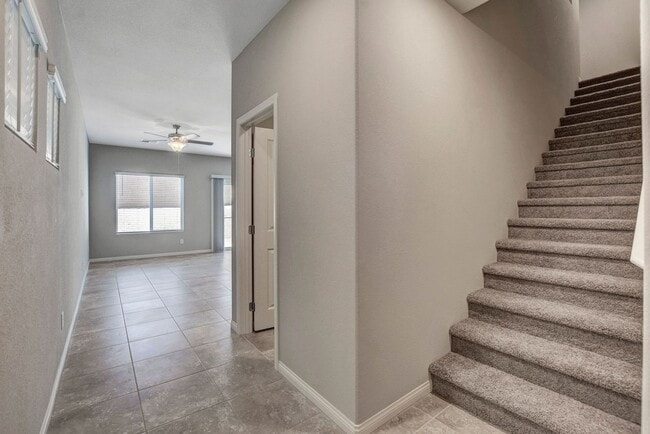 Building Photo - 2021 SINGLE FAMILY HOME IN GATED COMMUNITY