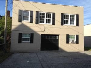 Building Photo - 704 10th Ave