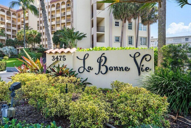 Building Photo - 3475 S Ocean Blvd