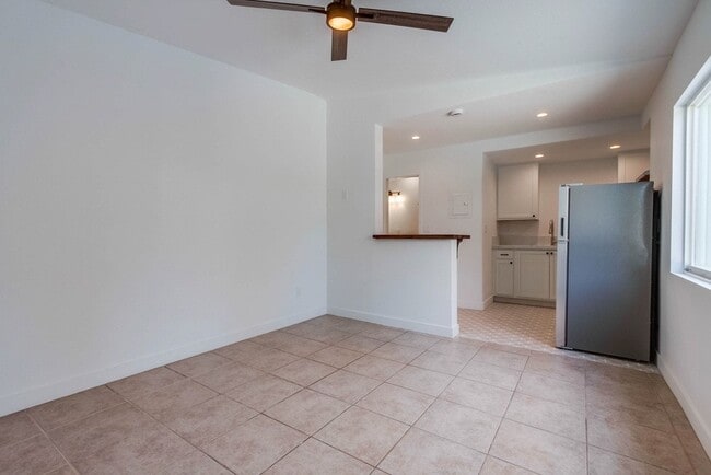 Building Photo - 1201 Wynn St