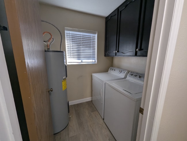 Building Photo - 4437 E Covina St