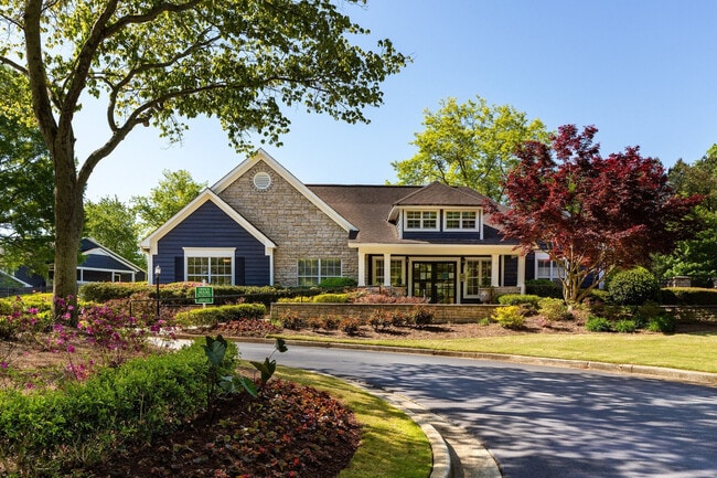 Building Photo - Ivy Commons