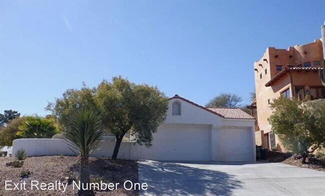 Foto del edificio - 3 br, 2 bath House - 698 Marina drive