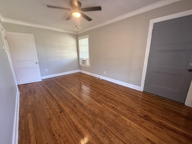 Foto del edificio - 1621 Glenview Ave