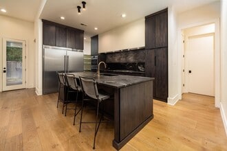 Building Photo - 4167 Meade Village Cv