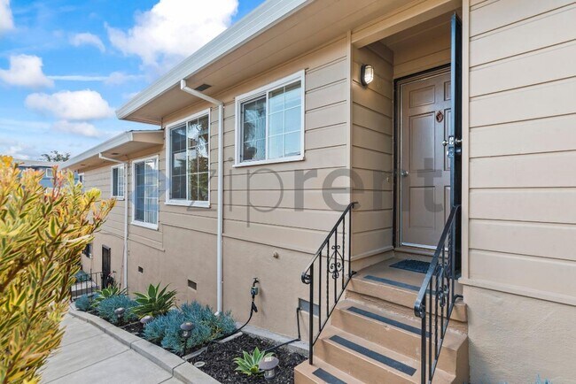 Foto del edificio - 2033 High St