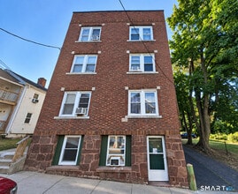 Building Photo - 40 Green St