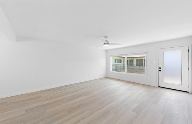 Foto del edificio - 14437 Telegraph Rd