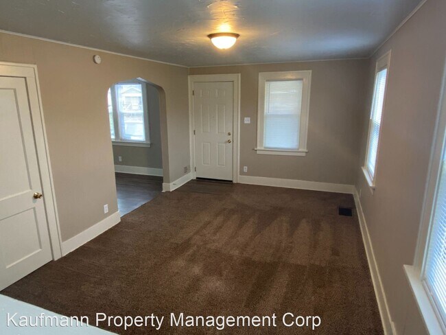 Building Photo - 3 br, 1 bath House - 3422 Smith St