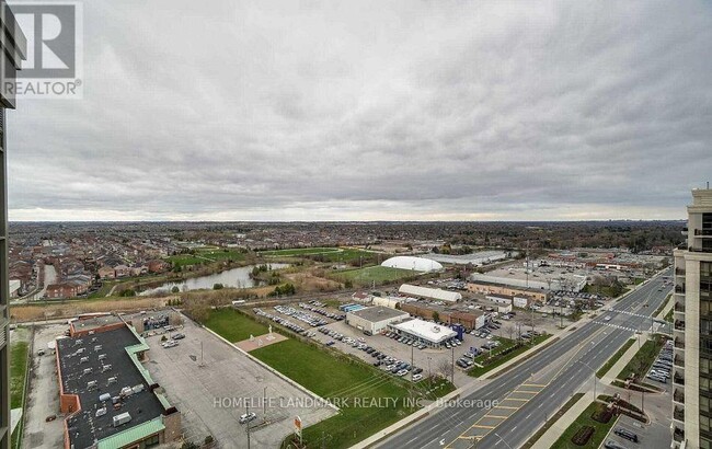 Photo du bâtiment - 9560-9560 Markham Rd