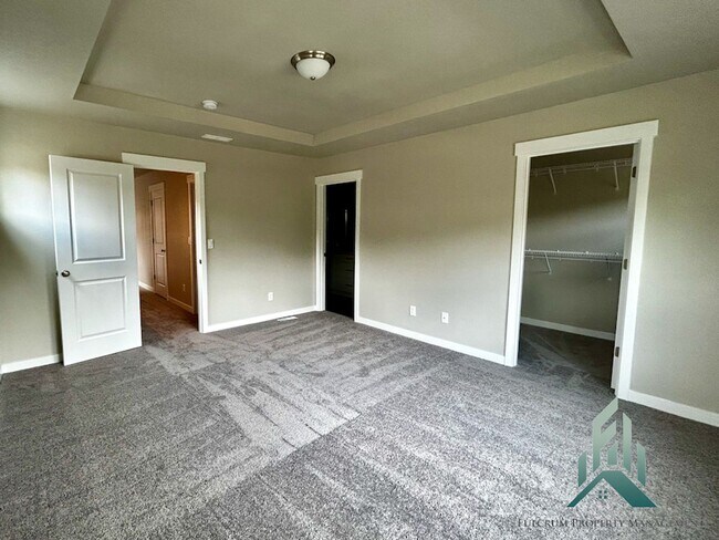 Foto del edificio - 5905 NW Torchcrest Pl