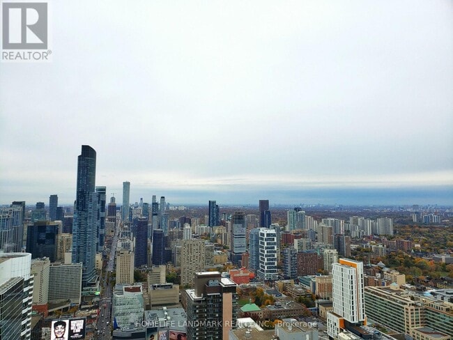 Building Photo - 197 Yonge St