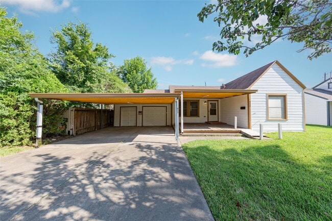Building Photo - 913 Willow St