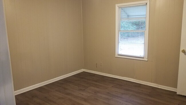 Building Photo - 2Bedroom/1Bath Home located in Valdosta