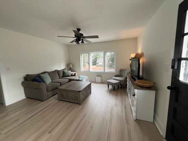 Foto del edificio - 506 S Spring Ave