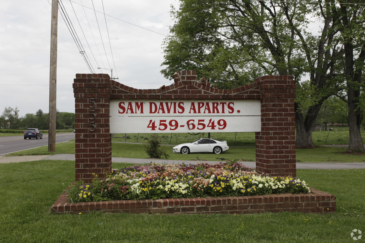 Foto del edificio - Sam Davis Apartments