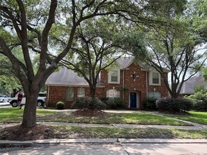 Building Photo - 10430 Sanibel Falls Ct