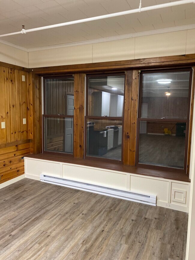 87 Park St Unit 203, Tupper Lake, NY 12986 87 Park St Tupper Lake, NY