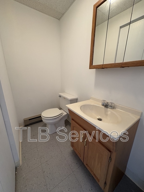 Building Photo - 15927 Pennsylvania 407 - Frnt Office 1st Fl