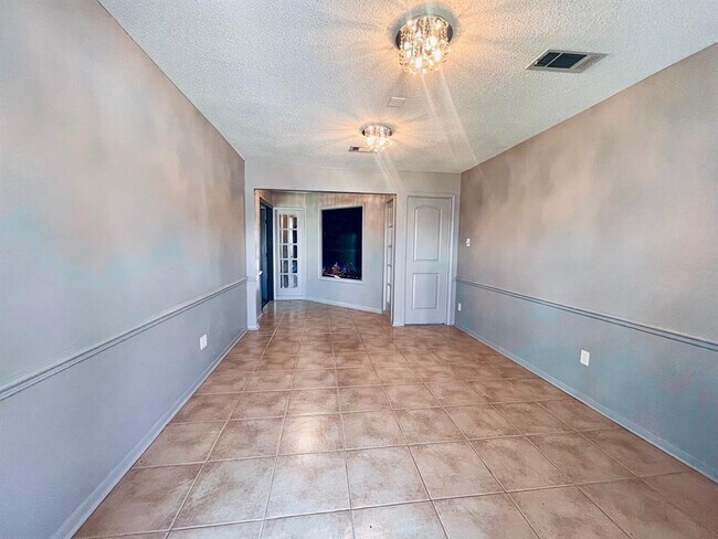 Building Photo - 7620 Louetta Rd