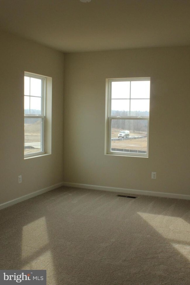 Building Photo - 232 Parkland Dr