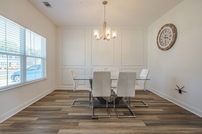 Foto del edificio - 158 Legacy Ln