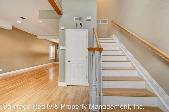 Building Photo - 3 br, 3 bath House - 1411 E 16th Ave