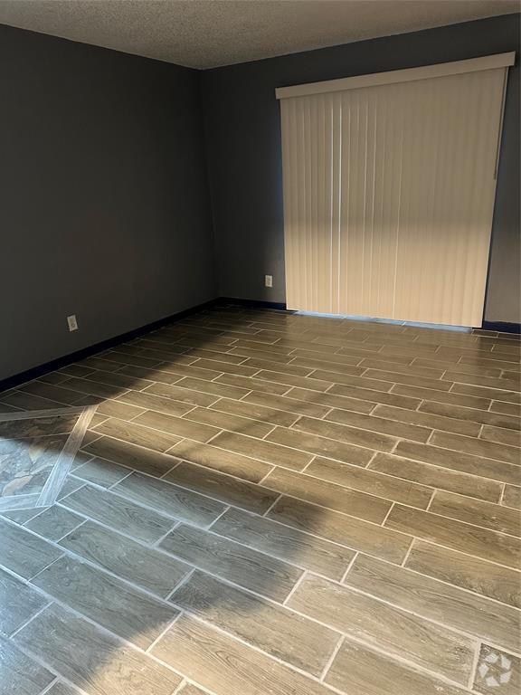 Building Photo - 12615 Brookglade Cir