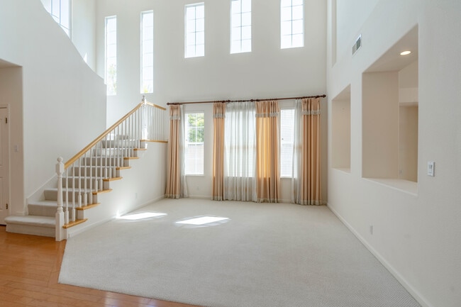 Building Photo - 1260 Ustilago Dr