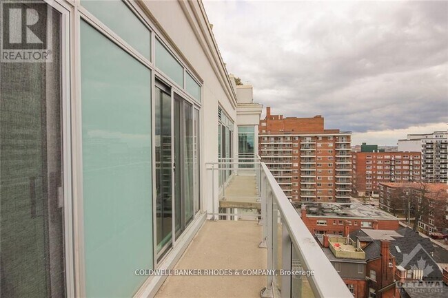 Photo du bâtiment - 138 Somerset St W
