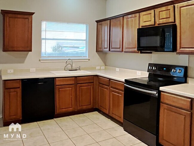 Foto del edificio - 13316 Marie Ln