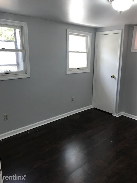 Foto del edificio - 4 br, 2 bath  - 85 Pierpont St