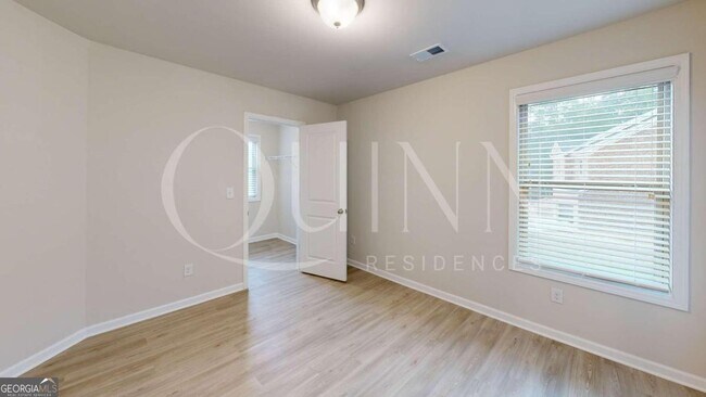 Building Photo - 3328 Quarter Horse Ln
