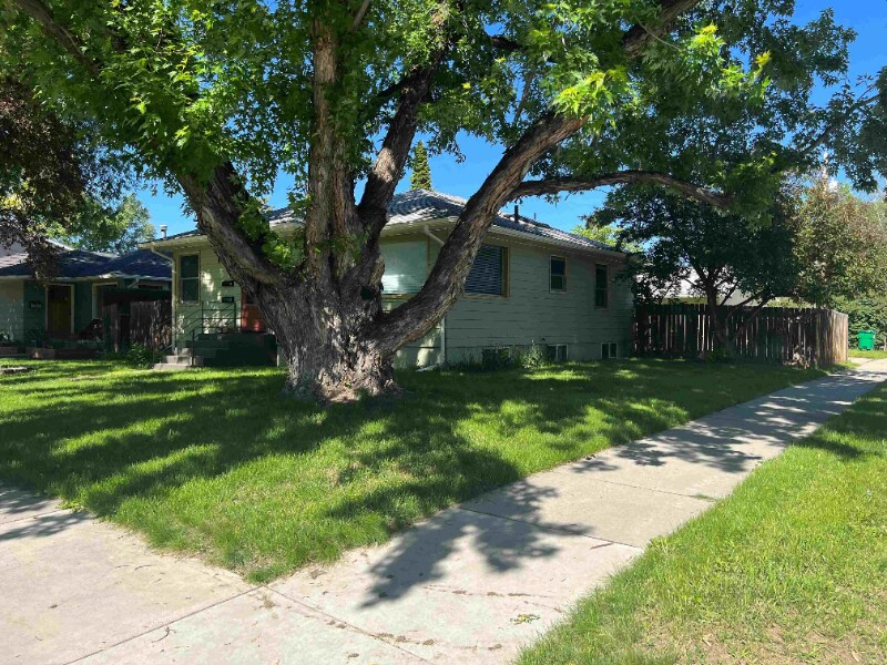 Foto principal - 622 S 15th Ave