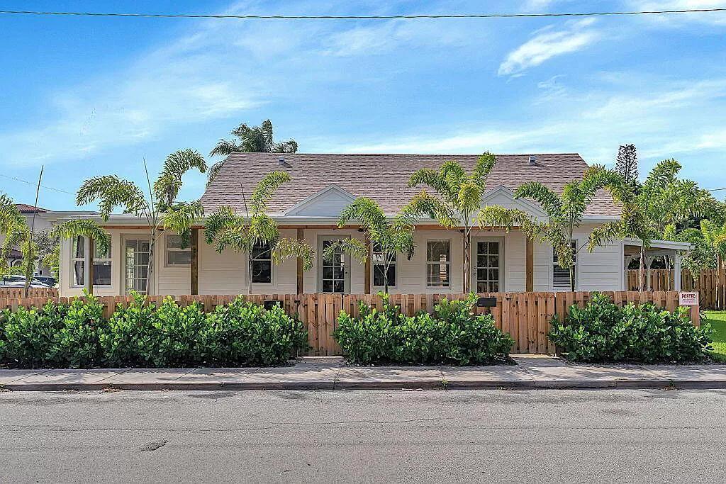 Foto principal - 829 N K St