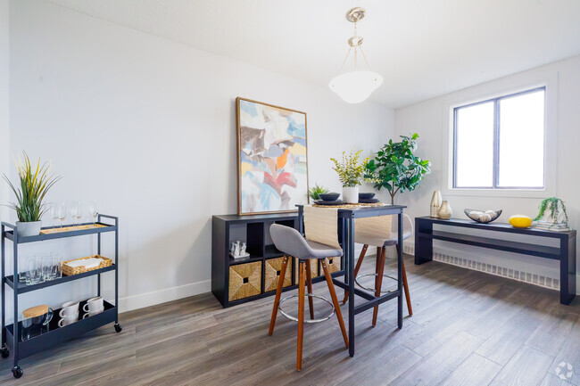 Interior Photo - 80 Orenda Ct