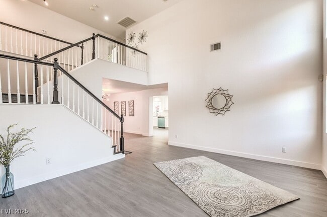 Building Photo - 1312 Mt Hamilton