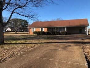 Building Photo - 1393 W Main St