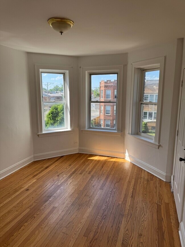 Foto del edificio - 4251 W Haddon Ave