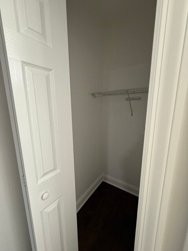 Foto del edificio - 2113 W Giddings St